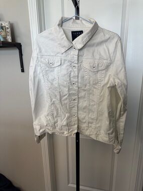 White Denim Jacket - Classic Women's Jean Jacket